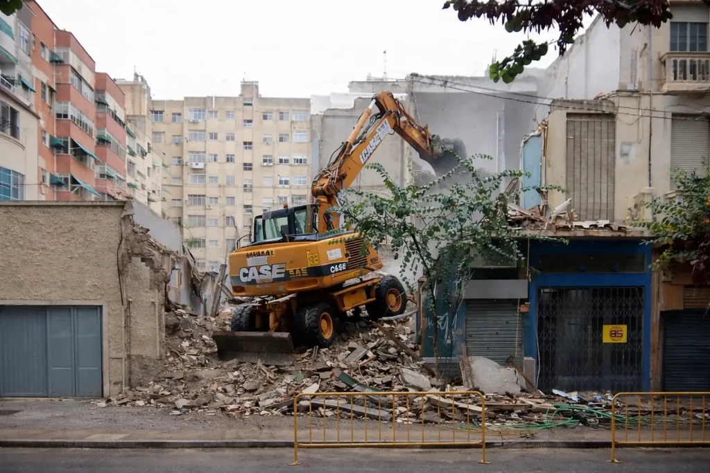 Proyecto de demolición edificio 5 plantas Jiménez de la Espada