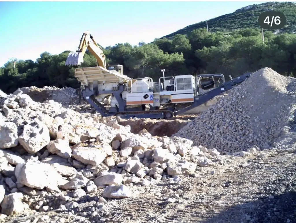 Proyecto de planta móvil de machaqueo y trituración