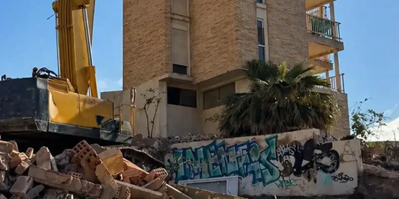 Proyecto de demolición edificio 5 plantas Cala Flores